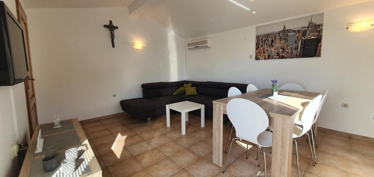 Apartments Kolak ロゴズニッツァ エクステリア 写真