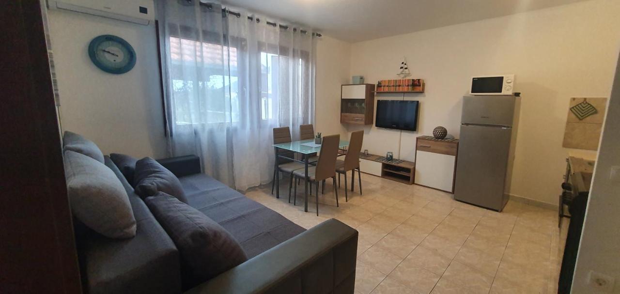 Apartments Kolak ロゴズニッツァ エクステリア 写真